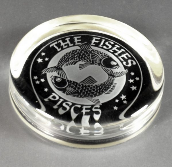 Pisces Flat Paperweight 9cm